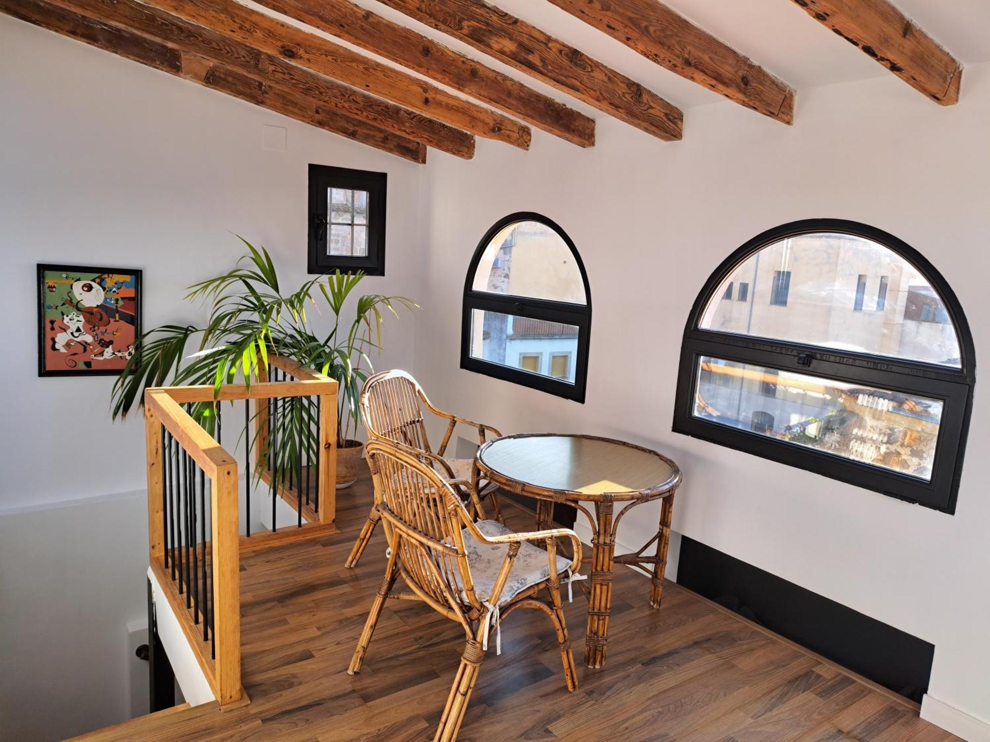 Los Patios. プラセンシア エクステリア 写真